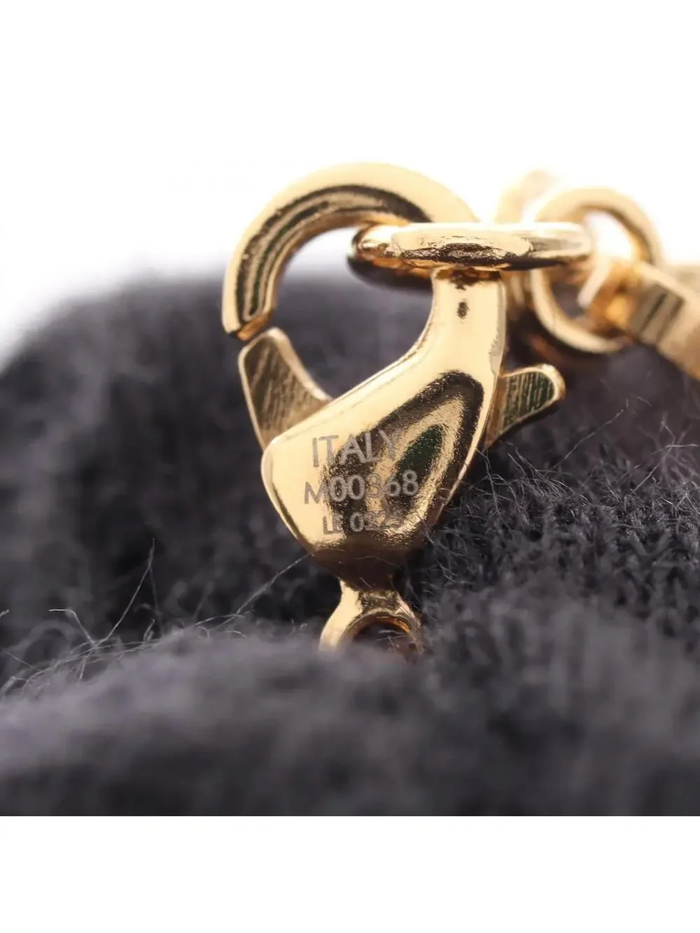 Louis Vuitton Petit Necklace Pendant #360277L57B